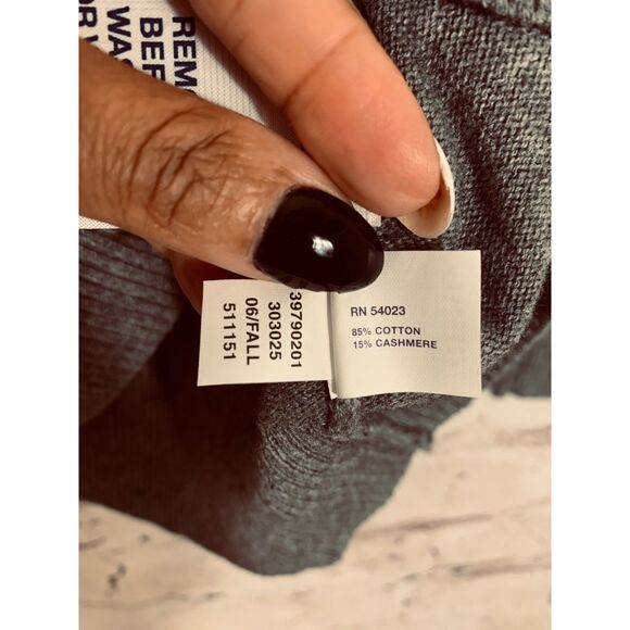 Gap Cashmere Blend V-Neck Sweater Women’s Medium Heather Gray Luxe Layering - Picture 4 of 7